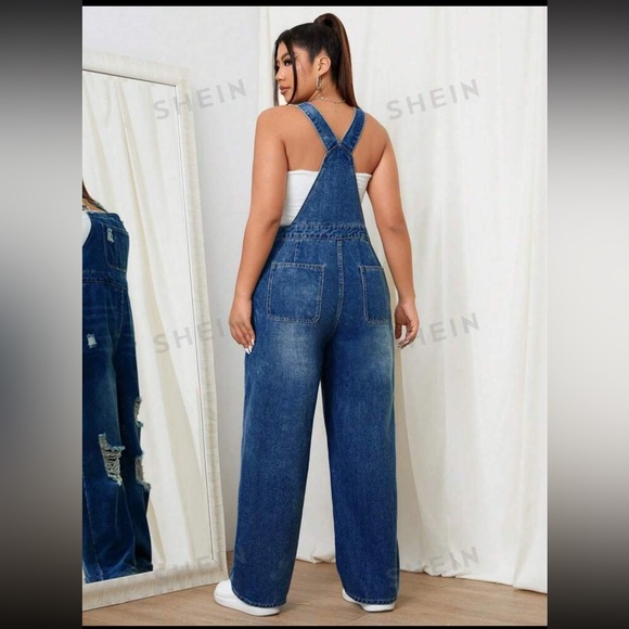 SHEIN EZwear Plus Size Women Pocketed Distressed Denim Jumpsuit Overalls - Picture 3 of 5